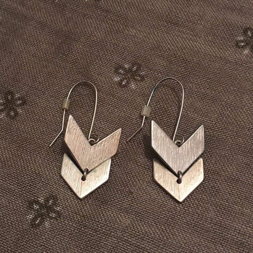 Vintage Arrow Dangle Hook Earrings - Picture 1 of 6